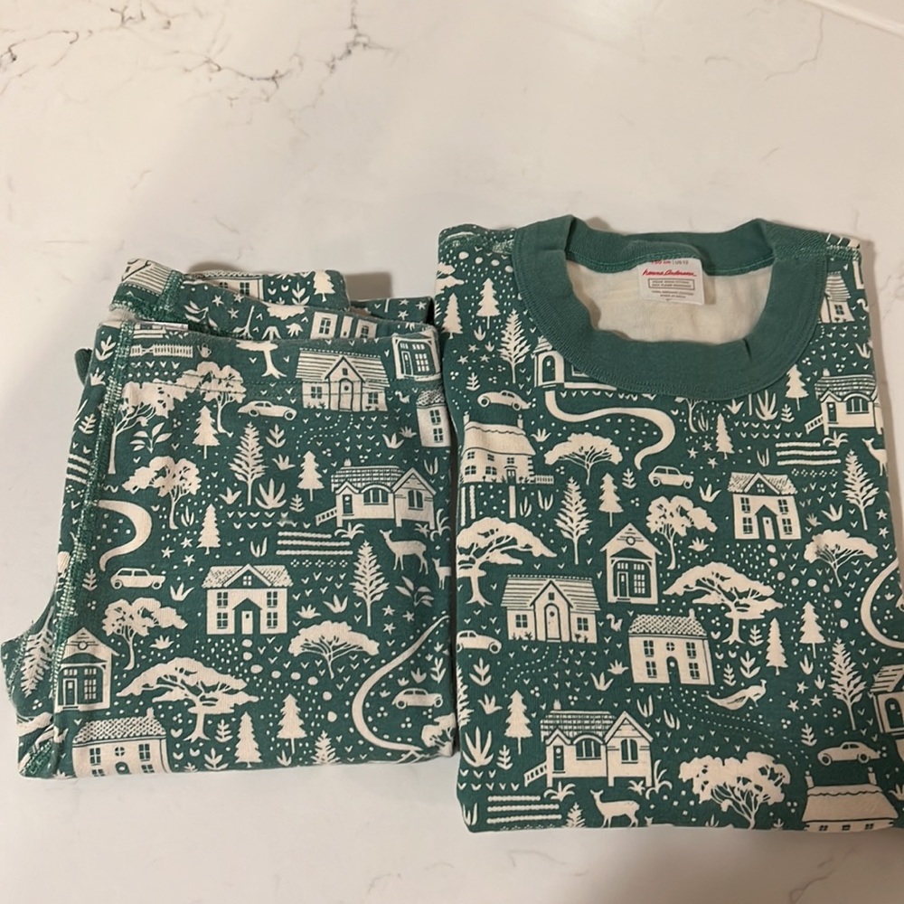Hanna Andersson Holiday PJs- organic cotton Long John, woodsy neighborhood, 12